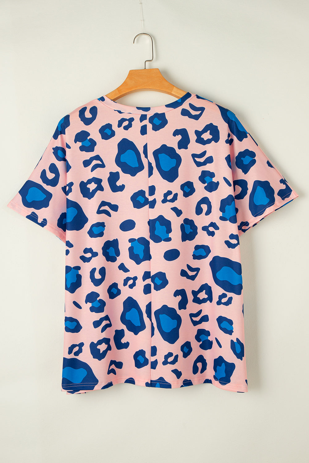 Pink Leopard Print V Neck Plus Size Tee