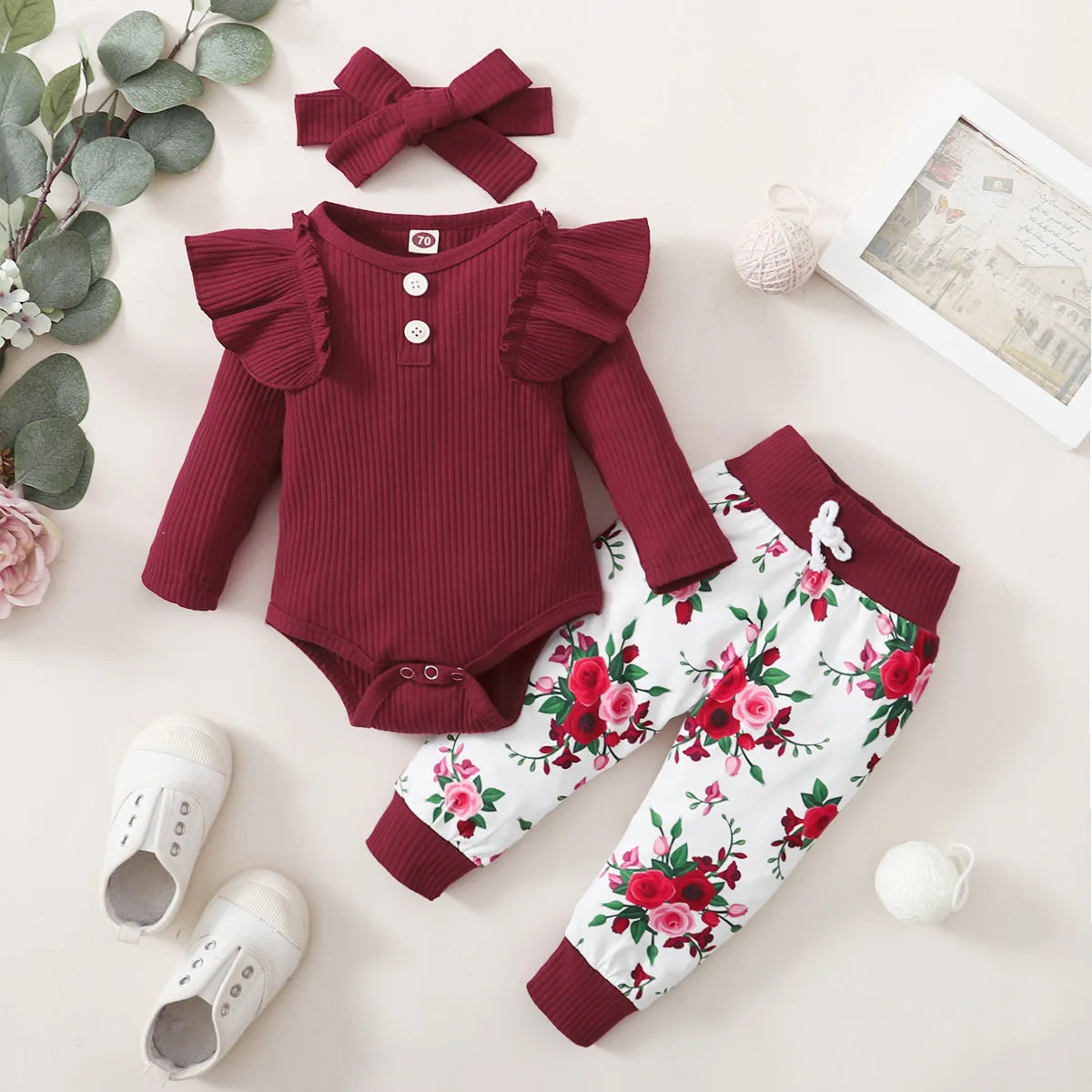 BABY GIRL CLOTHER WITH BOW